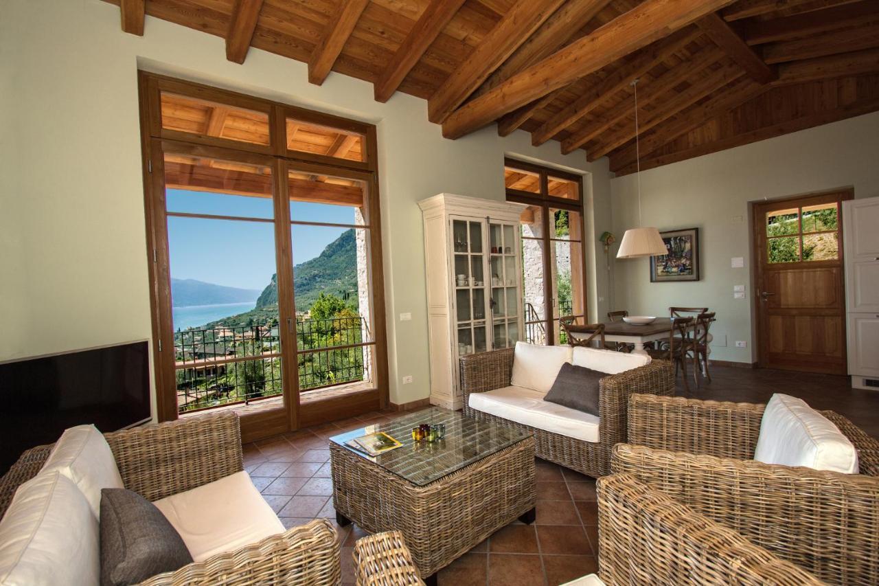 Villa Limone リモーネ・スル・ガルダ エクステリア 写真