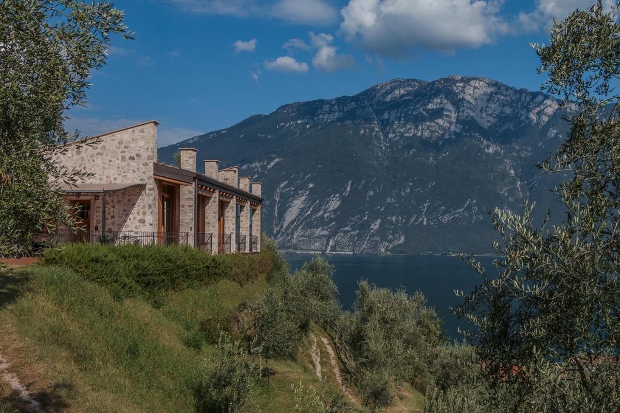Villa Limone リモーネ・スル・ガルダ エクステリア 写真