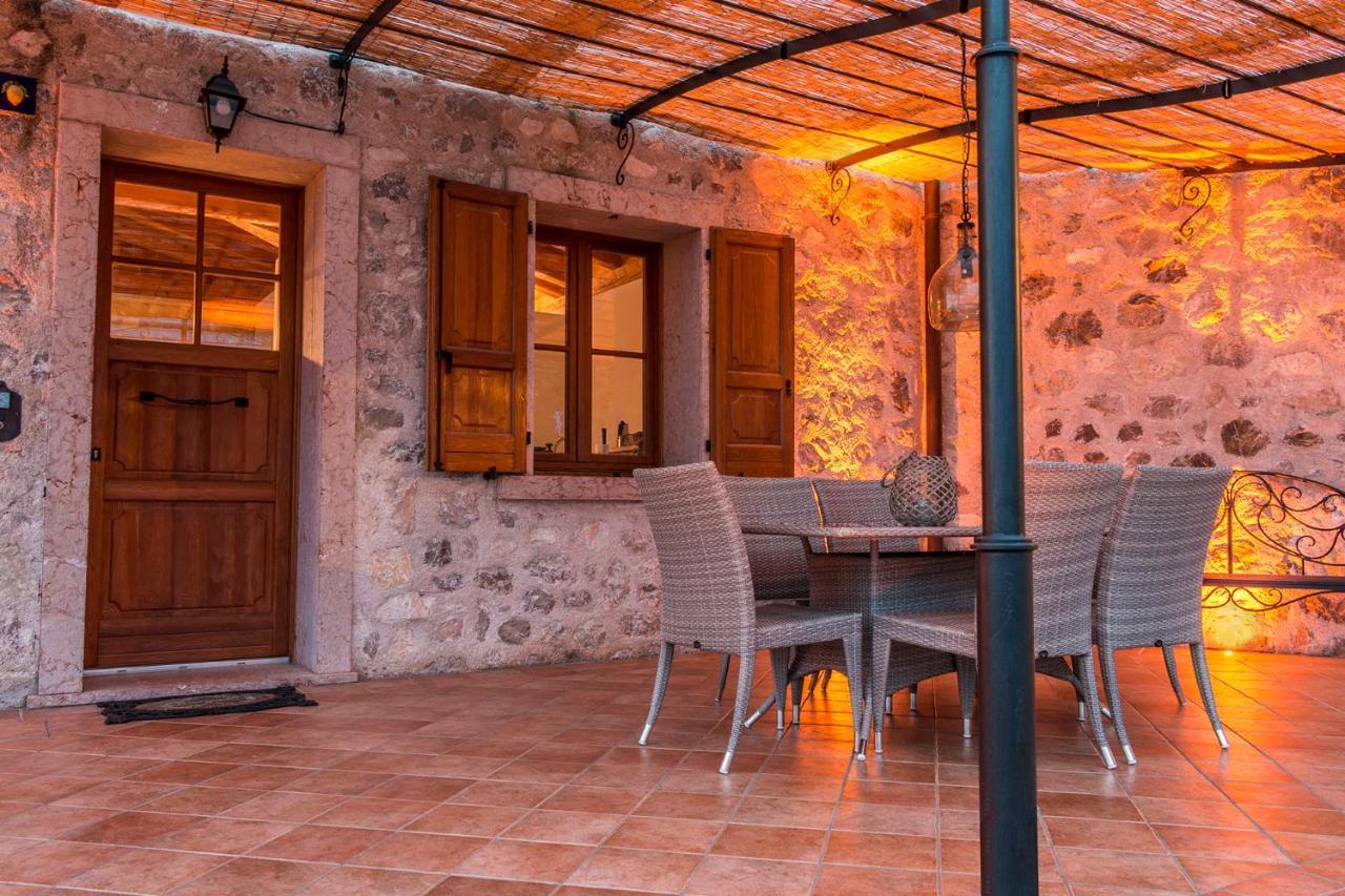 Villa Limone リモーネ・スル・ガルダ エクステリア 写真