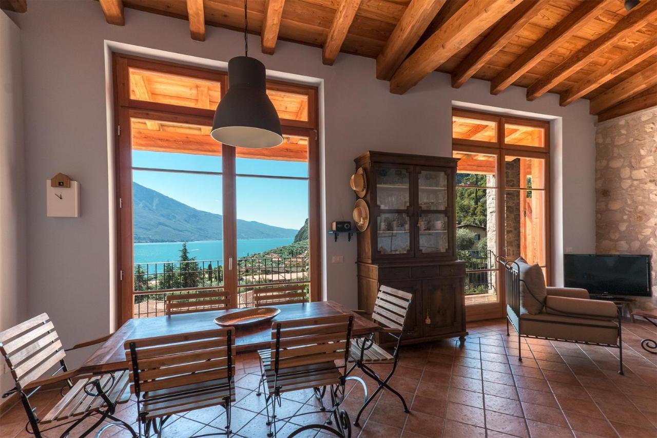 Villa Limone リモーネ・スル・ガルダ エクステリア 写真